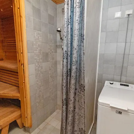Сasa de vacaciones Karhunvartijan Linna A4 By Interhome *